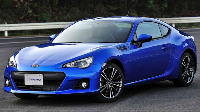 Subaru BRZ utiliza motor 2.0 boxer de 150 cv e 21 mkgf de torque...