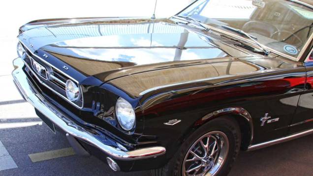 Este Mustang 1966 também chamou bastante atenção no evento; este tipo de carroceria é conhecida como Fastback