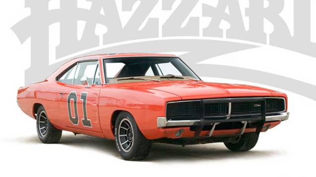 A primeira unidade do Dodge General Lee utilizado no filme Os Gatões foi leiloada nos Estados Unidos no início deste ano, por US$ 110.000 (R$ 202.000). A unidade em questão foi utilizada em diversos saltos que podem ser conferidos na película