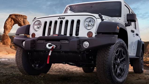 A Jeep está apresentando três modelos especiais neste Salão de Paris. | <a href="https://quatrorodas.abril.com.br/saloes/paris/2012/jeep-special-editions-703383.shtml" rel="migration">Leia mais</a> A Jeep está apresentando três modelos especiais neste Salão de Paris. | <a href="https://quatrorodas.abril.com.br/saloes/paris/2012/jeep-special-editions-703383.shtml" rel="migration">Leia mais</a>