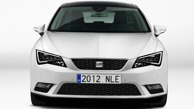 A Seat ainda afirma que o novo Leon tornou-se 90 kg mais leve se comparado à geração anterior. | <a href="%20https://quatrorodas.abril.com.br/saloes/paris/2012/seat-leon-702693.shtml" rel="migration">Leia mais</a>