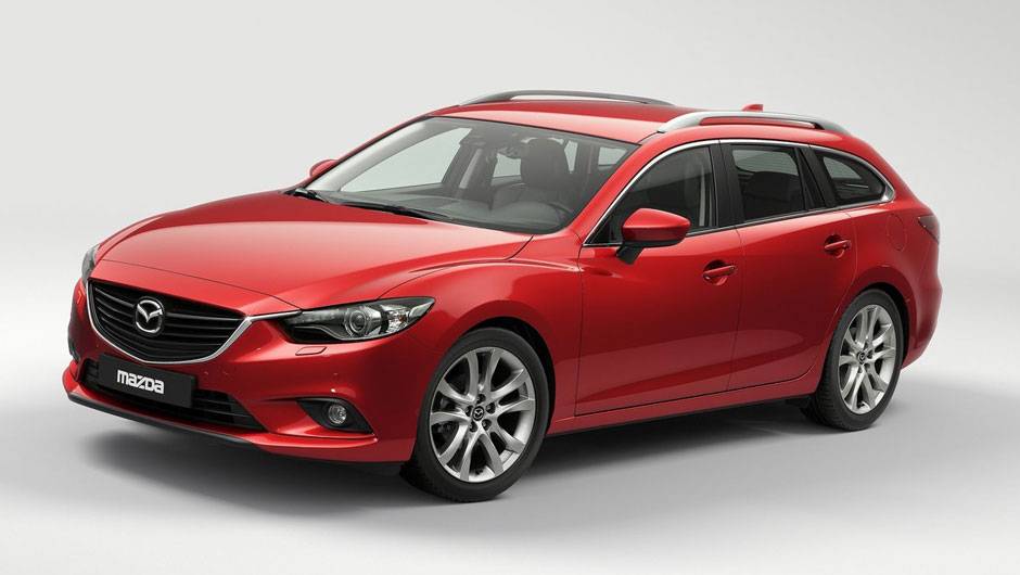 Uma delas &eacute; 2.0, de 148 cavalos de pot&ecirc;ncia; a outra, 2.5, desenvolvendo 189 cv. | <a href="%20https://quatrorodas.abril.com.br/saloes/paris/2012/mazda6-wagon-702584.shtml" rel="migration">Leia mais</a>