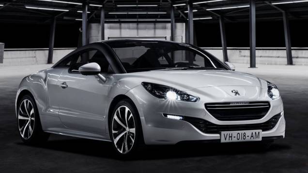 Visualmente, o Peugeot RCZ coupé apresenta nova grade frontal e novo para-choque dianteiro, com grande entrada de ar. | <a href="%20https://quatrorodas.abril.com.br/saloes/paris/2012/peugeot-rcz-coupe-702617.shtml" rel="migration">Leia mais</a> Visualmente, o Peugeot RCZ coupé apresenta nova grade frontal e novo para-choque dianteiro, com grande entrada de ar. | <a href="%20https://quatrorodas.abril.com.br/saloes/paris/2012/peugeot-rcz-coupe-702617.shtml" rel="migration">Leia mais</a>