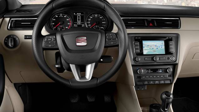 O Seat Toledo começará a ser vendido no seu país de origem (Espanha) e em Portugal até novembro deste ano. | <a href="%20https://quatrorodas.abril.com.br/saloes/paris/2012/seat-toledo-702696.shtml" rel="migration">Leia mais</a> O Seat Toledo começará a ser vendido no seu país de origem (Espanha) e em Portugal até novembro deste ano. | <a href="%20https://quatrorodas.abril.com.br/saloes/paris/2012/seat-toledo-702696.shtml" rel="migration">Leia mais</a>