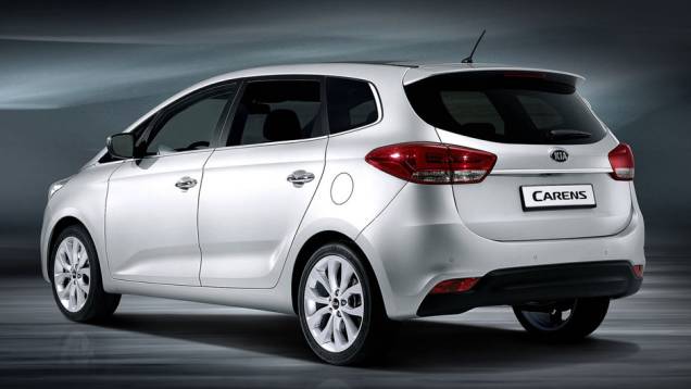 Como na maioria dos novos modelos da montadora coreana, a Carens terá linhas esguias e teto mais baixo | <a href="%20https://quatrorodas.abril.com.br/saloes/paris/2012/kia-carens-703371.shtml" rel="migration">Leia mais</a> Como na maioria dos novos modelos da montadora coreana, a Carens terá linhas esguias e teto mais baixo | <a href="%20https://quatrorodas.abril.com.br/saloes/paris/2012/kia-carens-703371.shtml" rel="migration">Leia mais</a>