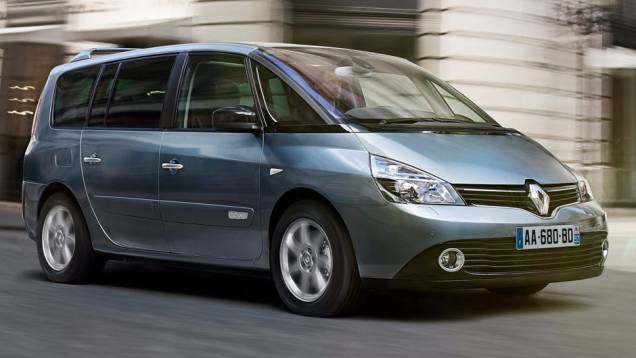 O modelo ganhou duas opções de motorização. | <a href="https://quatrorodas.abril.com.br/saloes/paris/2012/renault-espace-703296.shtml" rel="migration">Leia mais</a> O modelo ganhou duas opções de motorização. | <a href="https://quatrorodas.abril.com.br/saloes/paris/2012/renault-espace-703296.shtml" rel="migration">Leia mais</a>