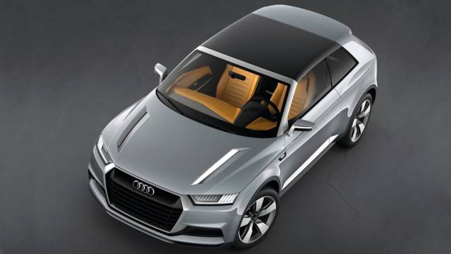 O Crosslane Coupe Concept utiliza um propulsor três cilindros a gasolina 1.5 TFSI, de 130 cavalos | <a href="https://quatrorodas.abril.com.br/saloes/paris/2012/audi-crosslane-coupe-concept-703457.shtml" rel="migration">Leia mais</a>