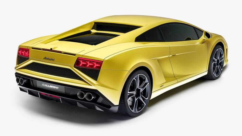 Modelo permanece utilizando tração integral | <a href="https://quatrorodas.abril.com.br/saloes/paris/2012/lamborghini-gallardo-lp-560-4-703460.shtml" rel="migration">Leia mais</a>