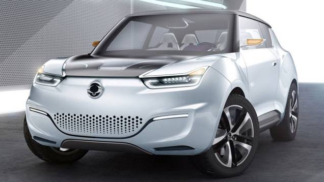 Crossover elétrico chega como carro-conceito | <a href="https://quatrorodas.abril.com.br/saloes/paris/2012/ssangyong-e-xiv-703396.shtml" rel="migration">Leia mais</a> Crossover elétrico chega como carro-conceito | <a href="https://quatrorodas.abril.com.br/saloes/paris/2012/ssangyong-e-xiv-703396.shtml" rel="migration">Leia mais</a>