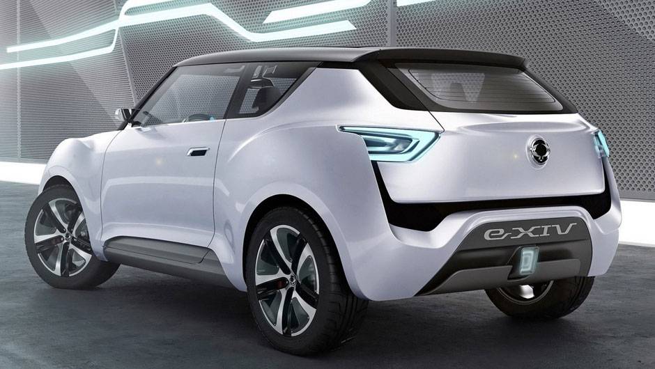 Modelo possui visual futurista | <a href="https://quatrorodas.abril.com.br/saloes/paris/2012/ssangyong-e-xiv-703396.shtml" rel="migration">Leia mais</a>