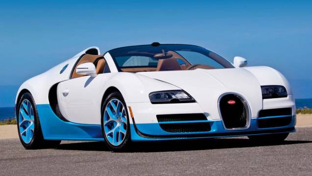 Uma edição especial do Bugatti Veyron foi exibida em Paris | <a href="https://quatrorodas.abril.com.br/saloes/paris/2012/bugatti-veyron-16-4-grand-sport-vitesse-special-edition-703589.shtml" rel="migration">Leia mais</a>
