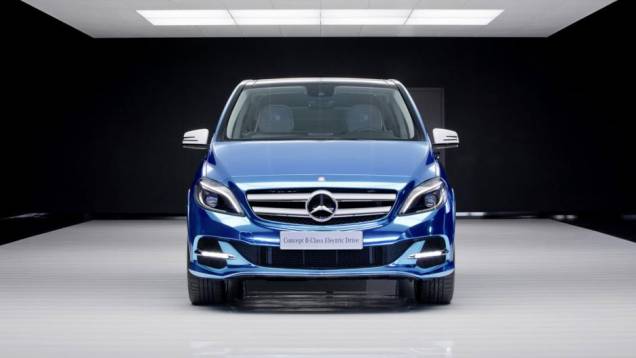A Mercedes-Benz mostrou um novo veículo do segmento elétrico durante o Salão de Paris | <a href="https://quatrorodas.abril.com.br/saloes/paris/2012/classe-b-electric-drive-concept-702586.shtml" rel="migration">Leia mais</a>