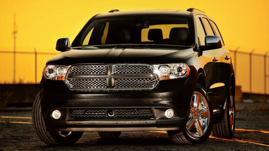 Dodge Durango | <a href="https://quatrorodas.abril.com.br/salao-do-automovel/2012/carros/durango-704005.shtml" rel="migration">Leia mais</a>