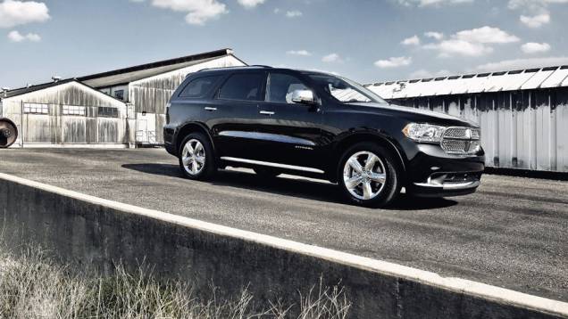 Dodge Durango | <a href="https://quatrorodas.abril.com.br/salao-do-automovel/2012/carros/durango-704005.shtml" rel="migration">Leia mais</a> Dodge Durango | <a href="https://quatrorodas.abril.com.br/salao-do-automovel/2012/carros/durango-704005.shtml" rel="migration">Leia mais</a>