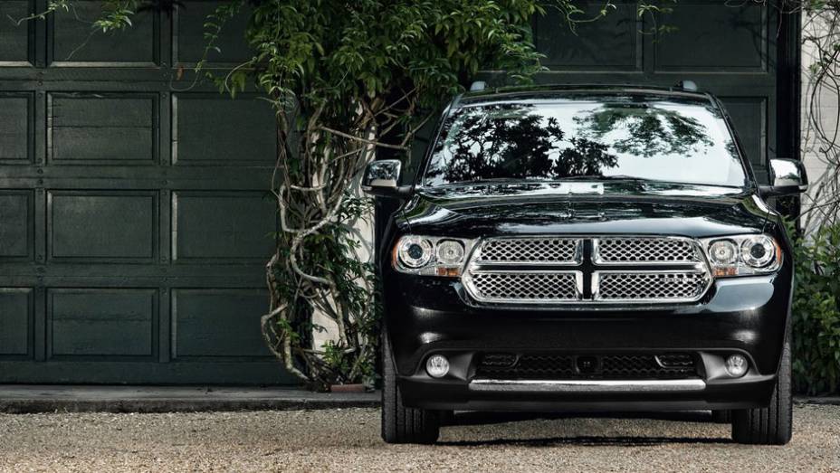 Dodge Durango | <a href="https://quatrorodas.abril.com.br/salao-do-automovel/2012/carros/durango-704005.shtml" rel="migration">Leia mais</a>