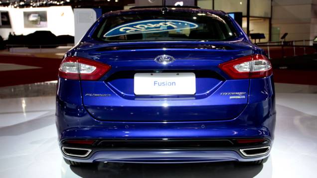 Novo Fusion custará 112 900 reais <a href="https://quatrorodas.abril.com.br/salao-do-automovel/2012/carros/fusion-706006.shtml" rel="migration">Leia mais</a>