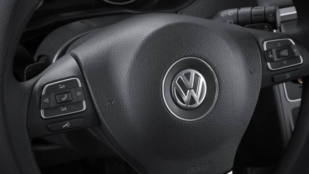 VW Gol 2p | <a href="https://quatrorodas.abril.com.br/salao-do-automovel/2012/carros/gol-duas-portas-708543.shtml" rel="migration">Leia mais</a>