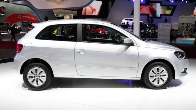 Motorizações permanecem as mesmas: 1.0 TEC, de até 76 cv com etanol, e 1.6, esta com 104 cv <a href="https://quatrorodas.abril.com.br/salao-do-automovel/2012/carros/linha-up-708682.shtml" rel="migration">Leia mais</a>