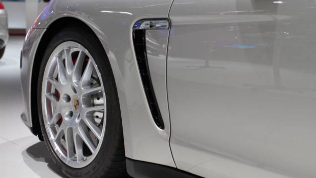 <a href="https://quatrorodas.abril.com.br/salao-do-automovel/2012/carros/panamera-gts-709505.shtml" rel="migration">Leia mais</a> <a href="https://quatrorodas.abril.com.br/salao-do-automovel/2012/carros/panamera-gts-709505.shtml" rel="migration">Leia mais</a>