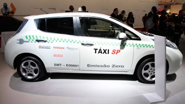 Chegada do Leaf ao mercado nacional depende de lei de incentivo <a href="https://quatrorodas.abril.com.br/salao-do-automovel/2012/carros/leaf-703954.shtml" rel="migration">Leia mais</a> Chegada do Leaf ao mercado nacional depende de lei de incentivo <a href="https://quatrorodas.abril.com.br/salao-do-automovel/2012/carros/leaf-703954.shtml" rel="migration">Leia mais</a>