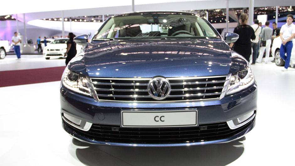 A suavidade e rapidez da transmiss&atilde;o automatizada de dupla embreagem encantam | <a href="https://quatrorodas.abril.com.br/salao-do-automovel/2012/carros/cc-703952.shtml" rel="migration">Leia mais</a>