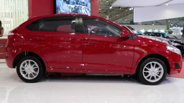 O modelo será o primeiro construído pela montadora no Brasil | <a href="https://quatrorodas.abril.com.br/salao-do-automovel/2012/carros/celer-703933.shtml" rel="migration">Leia mais</a> O modelo será o primeiro construído pela montadora no Brasil | <a href="https://quatrorodas.abril.com.br/salao-do-automovel/2012/carros/celer-703933.shtml" rel="migration">Leia mais</a>
