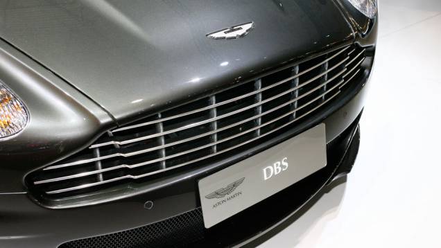 Esportivo acelera de 0 a 100 km/h em apenas 4,3 segundos <a href="https://quatrorodas.abril.com.br/salao-do-automovel/2012/carros/aston-martin-dbs-710833.shtml" rel="migration">Leia mais</a> Esportivo acelera de 0 a 100 km/h em apenas 4,3 segundos <a href="https://quatrorodas.abril.com.br/salao-do-automovel/2012/carros/aston-martin-dbs-710833.shtml" rel="migration">Leia mais</a>