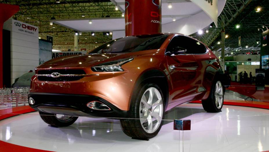 SUV é referência dos próximos modelos da marca | <a href="https://quatrorodas.abril.com.br/salao-do-automovel/2012/carros/tx-709726.shtml" rel="migration">Leia mais</a>
