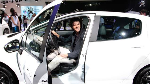 308 THP chega às concessionárias no dia 5 de novembro <a href="https://quatrorodas.abril.com.br/salao-do-automovel/2012/carros/308-thp-706066.shtml" rel="migration">Leia mais</a> 308 THP chega às concessionárias no dia 5 de novembro <a href="https://quatrorodas.abril.com.br/salao-do-automovel/2012/carros/308-thp-706066.shtml" rel="migration">Leia mais</a>