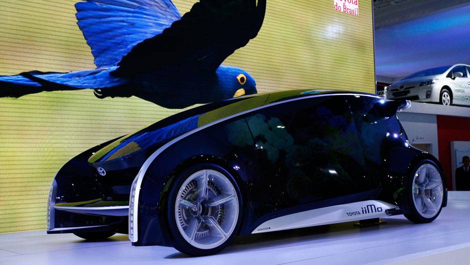N&atilde;o h&aacute; como negar: o Toyota iiMo &eacute; um dos carros que mais chamam a aten&ccedil;&atilde;o no Sal&atilde;o | <a href="https://quatrorodas.abril.com.br/salao-do-automovel/2012/carros/iimo-708673.shtml" rel="migration">Leia mais</a>