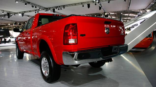 Motor é motor 6.7 turbodiesel <a href="https://quatrorodas.abril.com.br/salao-do-automovel/2012/carros/2500-laramie-704034.shtml" rel="migration">Leia mais</a> Motor é motor 6.7 turbodiesel <a href="https://quatrorodas.abril.com.br/salao-do-automovel/2012/carros/2500-laramie-704034.shtml" rel="migration">Leia mais</a>