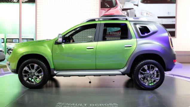 A marca francesa mostrou o conceito DCross, concebido pela equipe Renault Design América Latina (RDAL) | <a href="https://quatrorodas.abril.com.br/salao-do-automovel/2012/carros/dcross-708677.shtml" rel="migration">Leia mais</a> A marca francesa mostrou o conceito DCross, concebido pela equipe Renault Design América Latina (RDAL) | <a href="https://quatrorodas.abril.com.br/salao-do-automovel/2012/carros/dcross-708677.shtml" rel="migration">Leia mais</a>