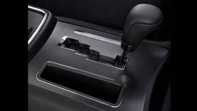 Câmbio do Charger Daytona | <a href="https://quatrorodas.abril.com.br/saloes/los-angeles/2012/dodge-charger-daytona-724025.shtml" rel="migration">Leia mais</a> Câmbio do Charger Daytona | <a href="https://quatrorodas.abril.com.br/saloes/los-angeles/2012/dodge-charger-daytona-724025.shtml" rel="migration">Leia mais</a>