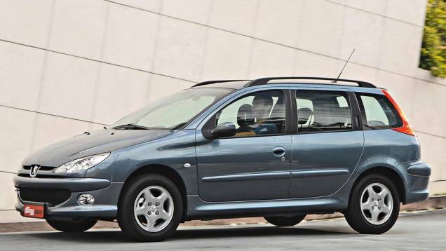 Outra SW para a nossa lista, agora a do Peugeot 206, que não é vendida no país há mais de quatro anos. Nada que tenha impedido um emplacamento em 2012.
