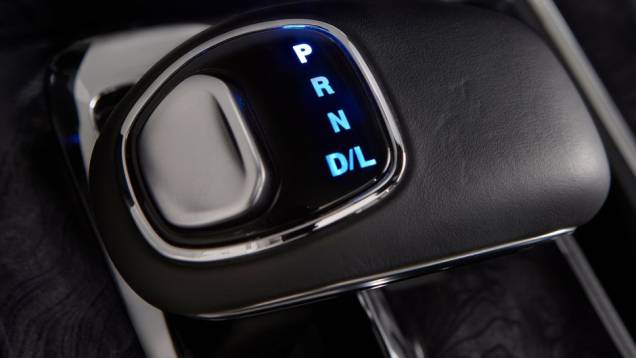 Preço de lançamento foi definido em US$ 32.295 | <a href="https://quatrorodas.abril.com.br/saloes/detroit/2013/chrysler-300c-motown-edition-730472.shtml" rel="migration">Leia mais</a> Preço de lançamento foi definido em US$ 32.295 | <a href="https://quatrorodas.abril.com.br/saloes/detroit/2013/chrysler-300c-motown-edition-730472.shtml" rel="migration">Leia mais</a>