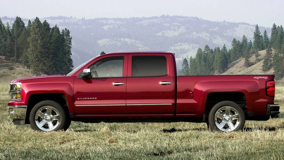 Segundo a GM, o isolamento ac&uacute;stico da cabine foi aprimorado | <a href="https://quatrorodas.abril.com.br/saloes/detroit/2013/chevrolet-silverado-730372.shtml" rel="migration">Leia mais</a>