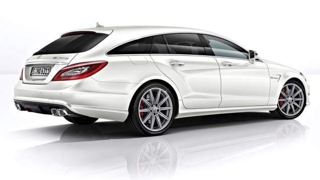 Ambos fazem sua estreia em Detroit | <a href="https://quatrorodas.abril.com.br/saloes/detroit/2013/mercedes-benz-cls-63-amg-730585.shtml" rel="migration">Leia mais</a> Ambos fazem sua estreia em Detroit | <a href="https://quatrorodas.abril.com.br/saloes/detroit/2013/mercedes-benz-cls-63-amg-730585.shtml" rel="migration">Leia mais</a>