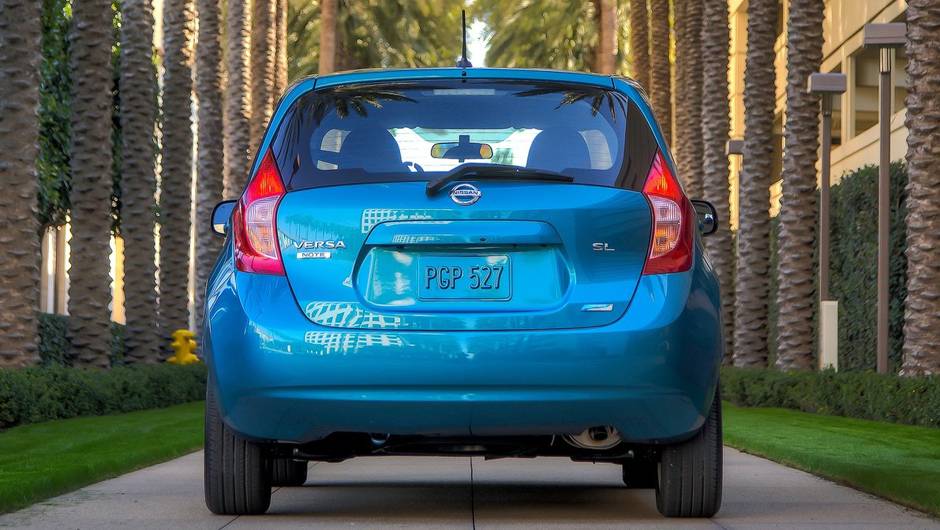 Valor representa um aumento de US$ 2 mil em rela&ccedil;&atilde;o ao Versa sed&atilde; | <a href="https://quatrorodas.abril.com.br/saloes/detroit/2013/nissan-versa-note-731021.shtml" rel="migration">Leia mais</a>
