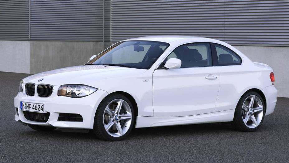 COUPÉ ESPORTIVO: BMW 135i