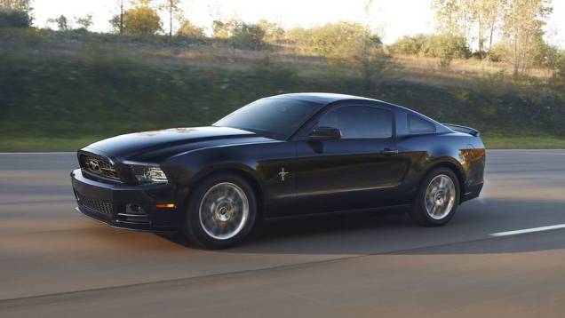MUSCLE CARS: Ford Mustang