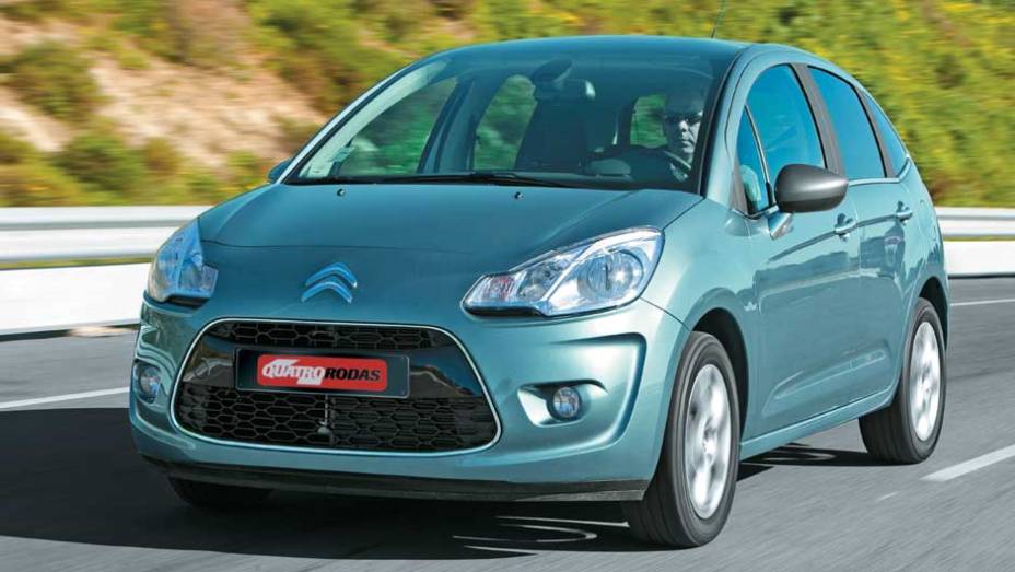 Citroën C3. Vendas em janeiro de 2012: 2.438 / Vendas de janeiro de 2013: 3.212 / Crescimento: 31 % | <a href="https://quatrorodas.abril.com.br/noticias/mercado/vendas-caem-13-64-janeiro-732838.shtml" rel="migration">Leia mais</a>