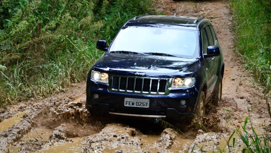 Jeep lançou a versão diesel da Grand Cherokee | <a href="https://quatrorodas.abril.com.br/carros/lancamentos/jeep-grand-cherokee-crd-733809.shtml" rel="migration">Leia mais</a>