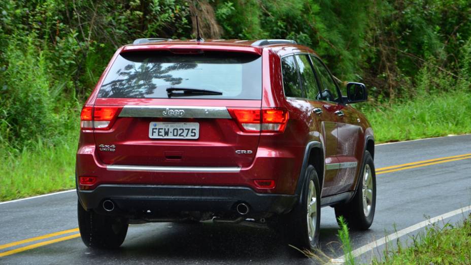 Jeep Grand Cherokee Limited CRD | <a href="https://quatrorodas.abril.com.br/carros/lancamentos/jeep-grand-cherokee-crd-733809.shtml" rel="migration">Leia mais</a>