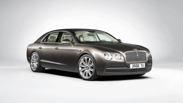 Não é difícil ver semelhanças entre ele e o novo Continental GT | <a href="https://quatrorodas.abril.com.br/carros/lancamentos/bentley-flying-spur-734110.shtml" rel="migration">Leia mais</a> Não é difícil ver semelhanças entre ele e o novo Continental GT | <a href="https://quatrorodas.abril.com.br/carros/lancamentos/bentley-flying-spur-734110.shtml" rel="migration">Leia mais</a>