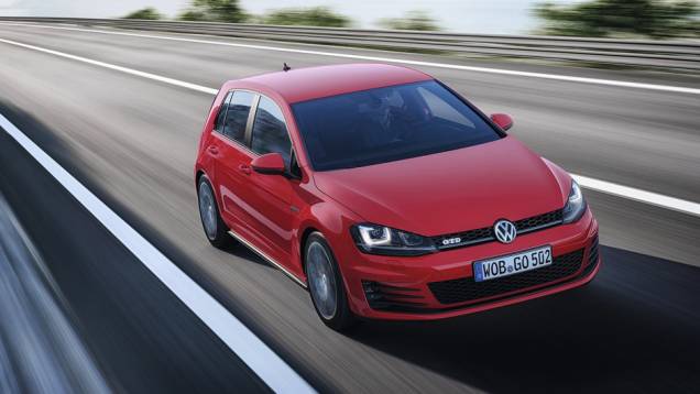 A configuração é equivalente a versão GTI do modelo, porém, com motorização 2.0 TDI | <a href="%20https://quatrorodas.abril.com.br/saloes/genebra/2013/vw-golf-gtd-734407.shtml" rel="migration">Leia mais</a> A configuração é equivalente a versão GTI do modelo, porém, com motorização 2.0 TDI | <a href="%20https://quatrorodas.abril.com.br/saloes/genebra/2013/vw-golf-gtd-734407.shtml" rel="migration">Leia mais</a>
