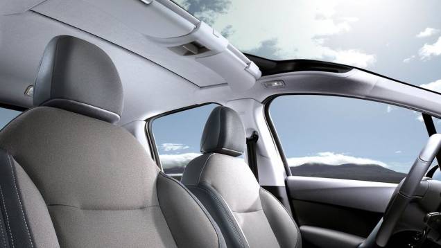 O para-brisa panorâmico Zenith também faz parte do conjunto | <a href="https://quatrorodas.abril.com.br/saloes/genebra/2013/citroen-c3-734439.shtml" rel="migration">Leia mais</a> O para-brisa panorâmico Zenith também faz parte do conjunto | <a href="https://quatrorodas.abril.com.br/saloes/genebra/2013/citroen-c3-734439.shtml" rel="migration">Leia mais</a>