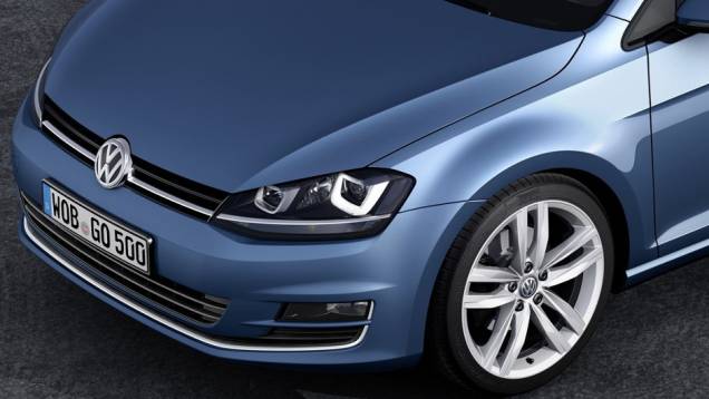 Sob o capô, também não devem existir muitas novidades. <a href="https://quatrorodas.abril.com.br/saloes/genebra/2013/volkswagen-golf-variant-735101.shtml" rel="migration">Leia mais</a>