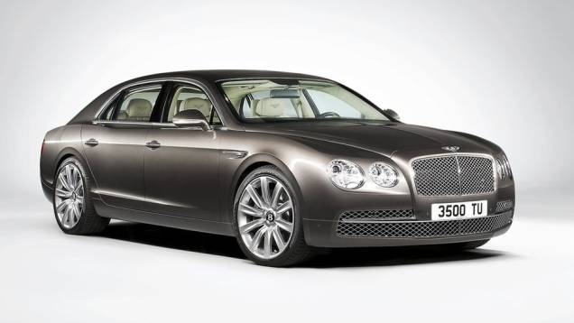 Bentley Flying Spur | <a href="https://quatrorodas.abril.com.br/saloes/genebra/2013/bentley-continental-flying-spur-735291.shtml" rel="migration">Leia mais</a>