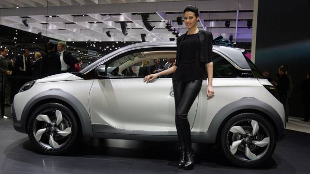 Opel Adam Rocks | <a href="https://quatrorodas.abril.com.br/saloes/genebra/2013/opel-adam-rocks-concept-735283.shtml" rel="migration">Leia mais</a> | <a href="https://quatrorodas.abril.com.br/galerias/saloes/genebra/2013/direto-genebra-2013-parte-2-735401.shtml" rel="migration">Parte 2 do</a>