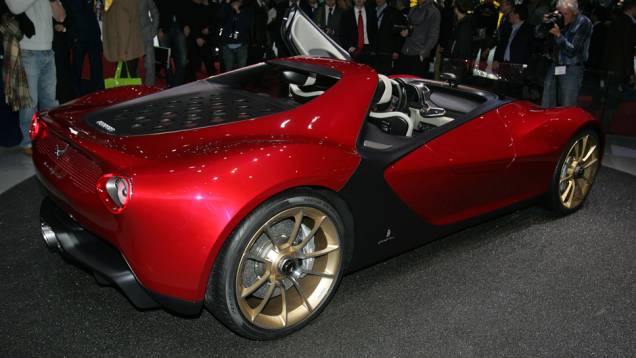 Pininfarina Ferrari Sergio | <a href="https://quatrorodas.abril.com.br/saloes/genebra/2013/pininfarina-sergio-concept-735126.shtml" rel="migration">Leia mais</a> | <a href="https://quatrorodas.abril.com.br/galerias/saloes/genebra/2013/salao-genebra-2013-parte-1-735307.shtm" rel="migration"></a>